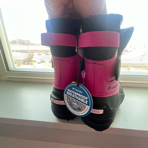Columbia bugaboot Celsius strap snow boot size 7 toddler - Picture 5 of 6